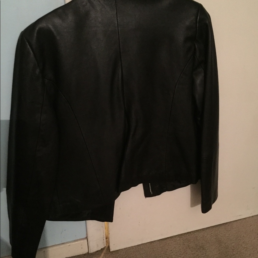 jacket - Picture 2 of 4